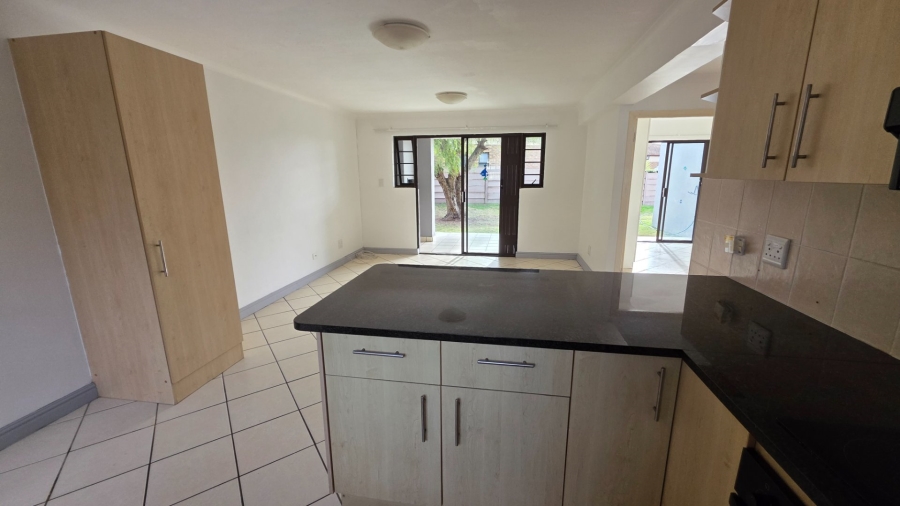 2 Bedroom Property for Sale in Hartenbos Central Western Cape